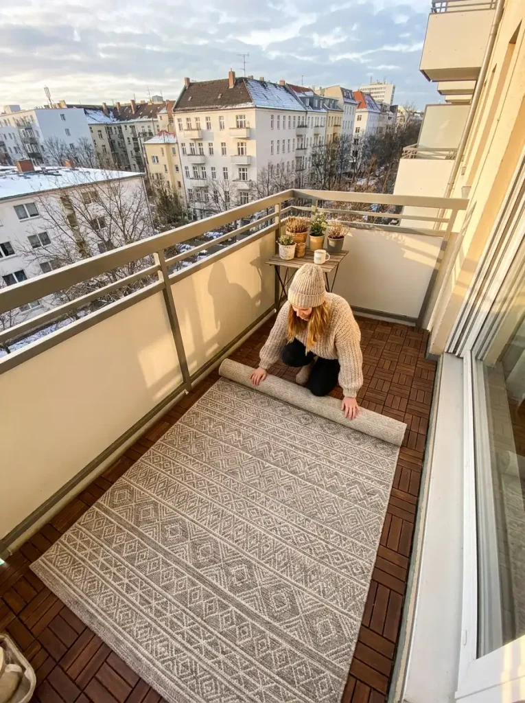 Winter Balcony Ideas