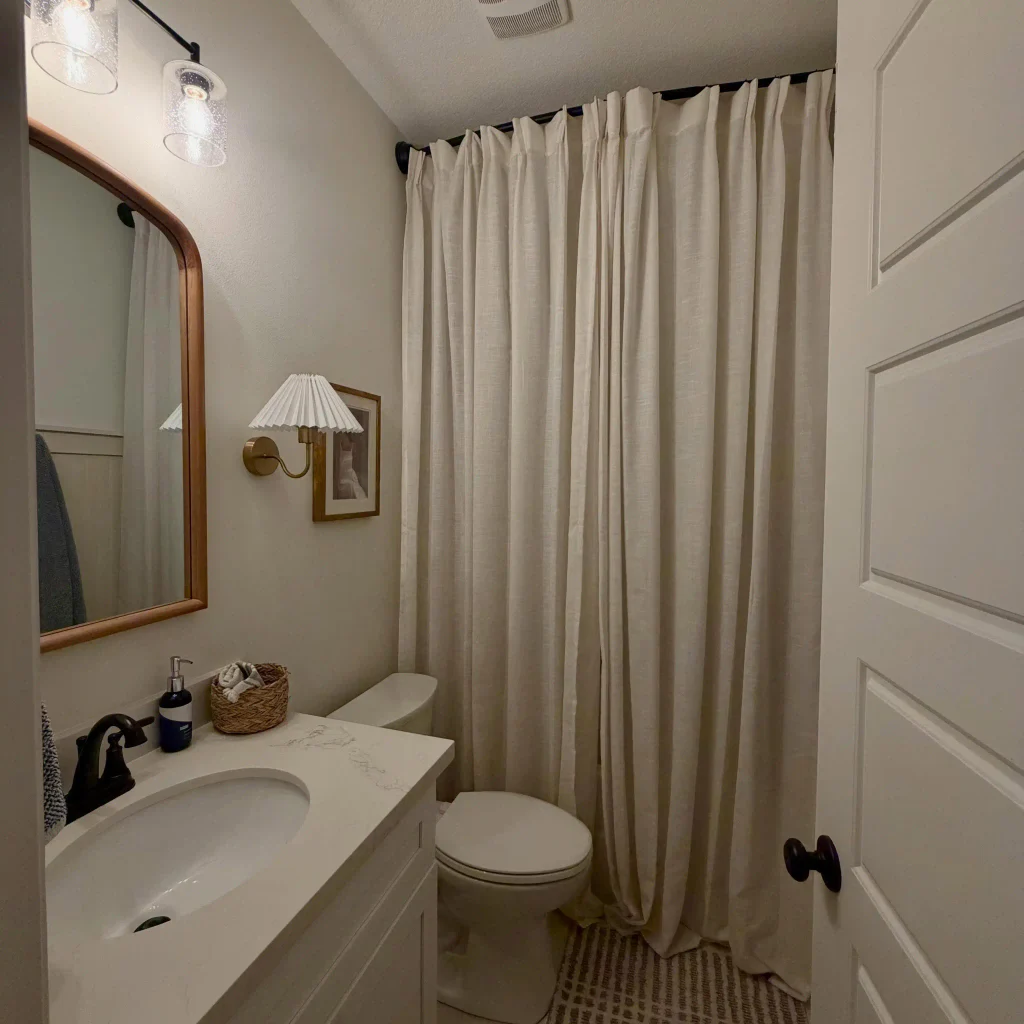 Small Apartment Bathroom Ideas