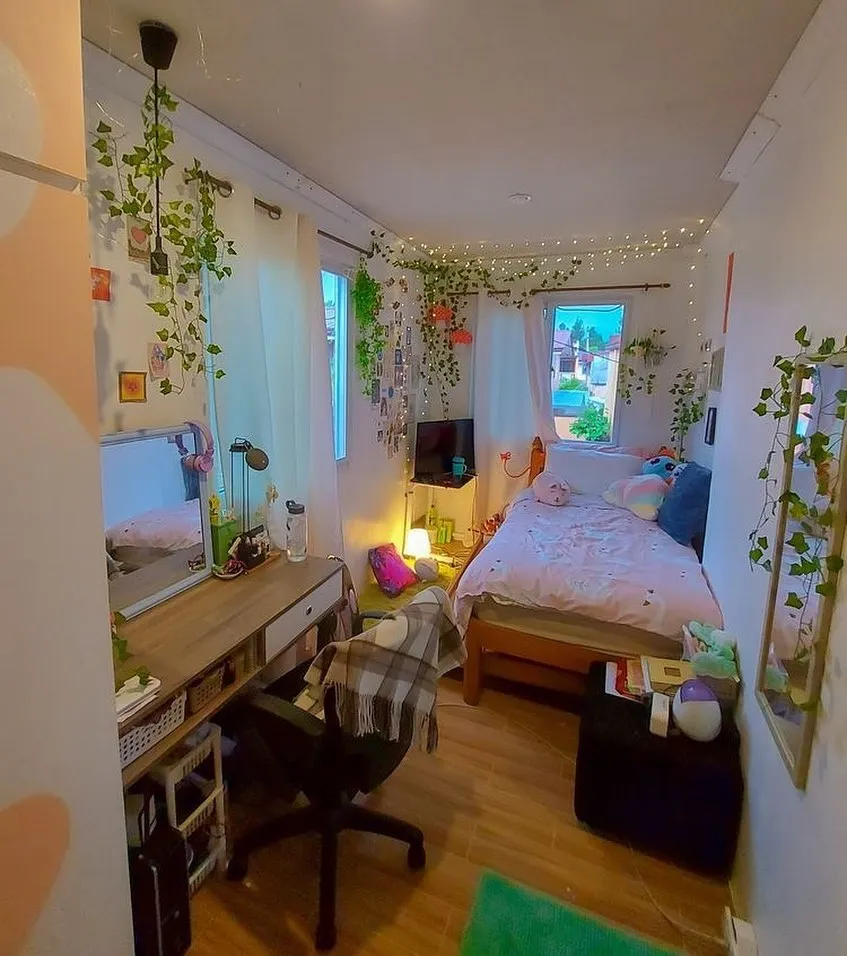 Small Bedroom Ideas