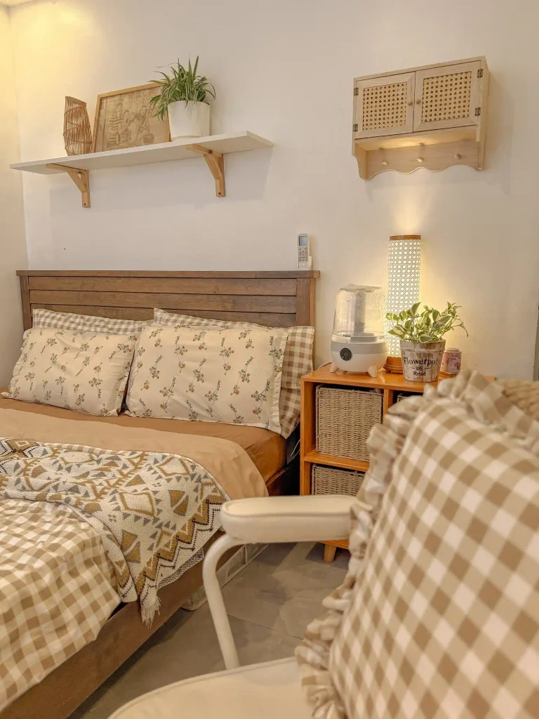 Small Bedroom Ideas