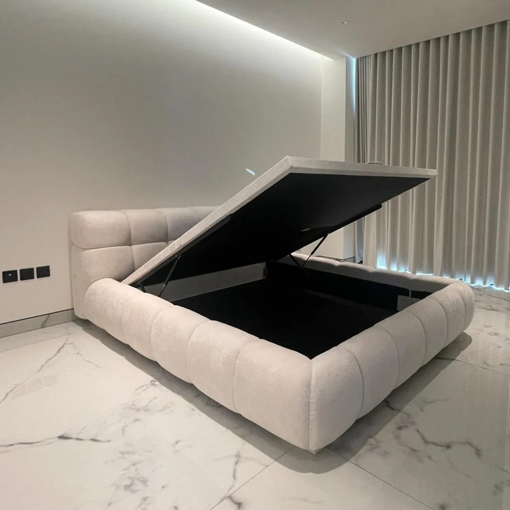 Seasonal Clothing Storage for Your Apartment