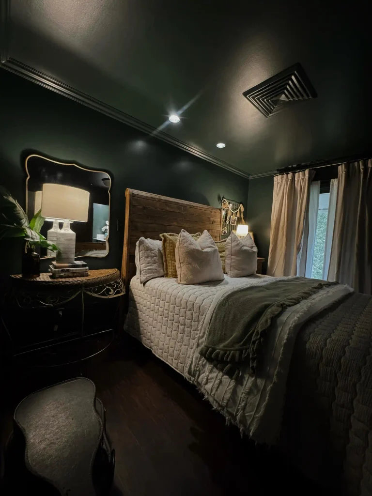Green Bedroom Ideas