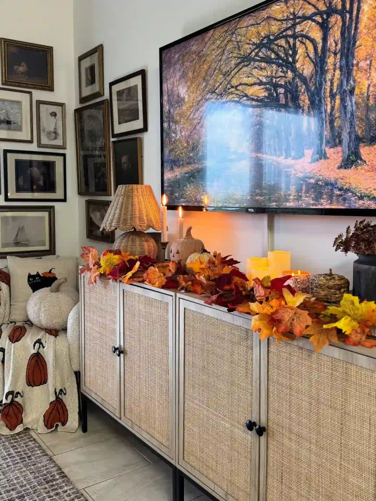 The autumn woodland scene loaded onto the screen