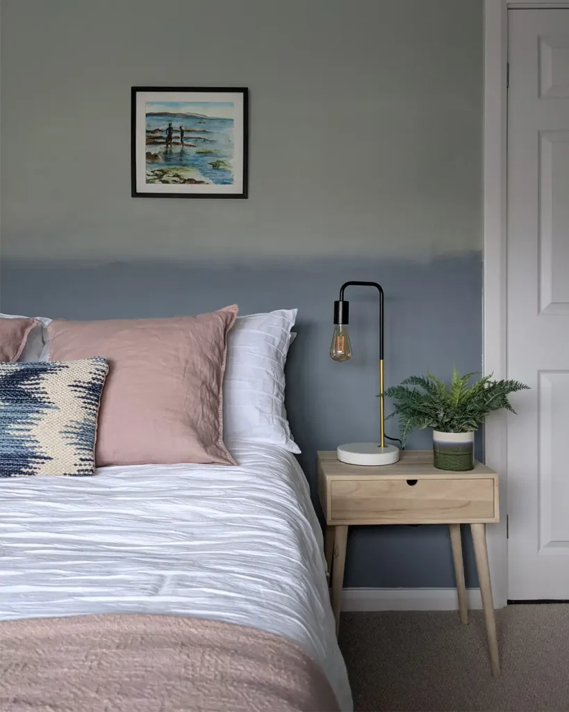 Accent Wall Ideas for Small Rooms