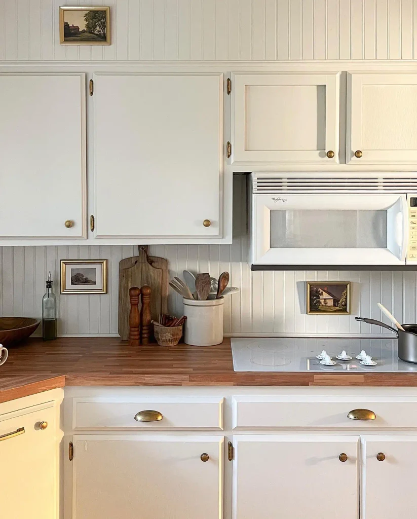Line the Wall With Painted Beadboard for a Cottage Kitchen
